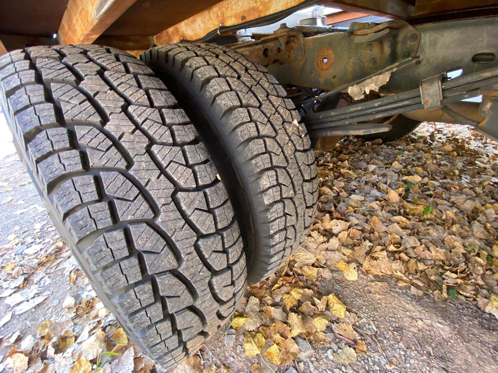 2011 FORD F350 - Image 28